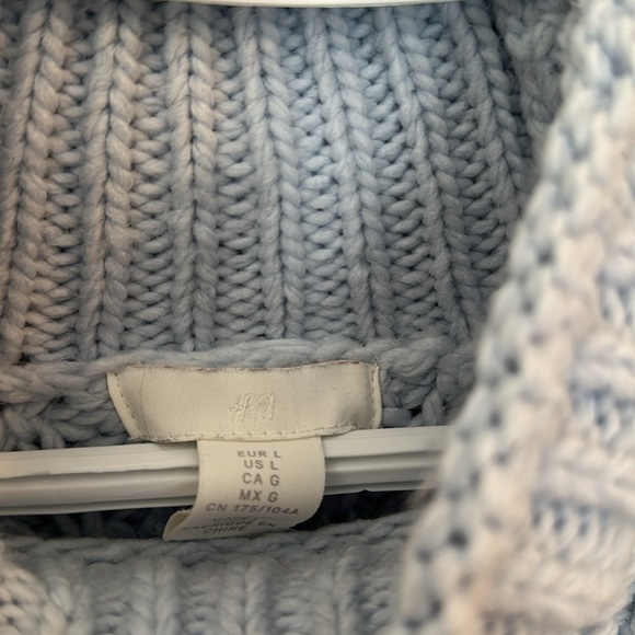 Baby blue knit sweater 💙 - Picture 2 of 4